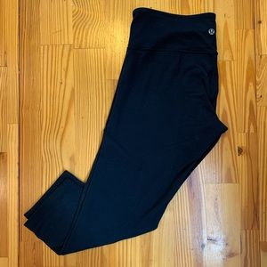 Black Lululemon Yoga Pants